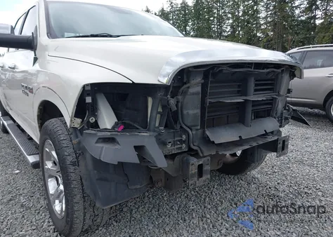 2018 Ram 1500 Laramie z USA, uszkodzony, nr VIN 1C6RR7VT0JS291234